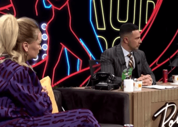 Robert Berisha “ngacmon” Adriana Matoshin: Kur po fejohemi