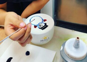 2 vëllëzërit shqiptarë që po bëjnë artë në makiato në Amerikë