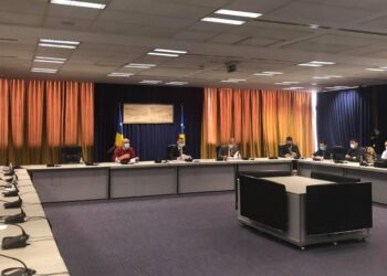 Lenjani kritikon institucionet: Vetëm pas zgjedhjeve po flisni për masa