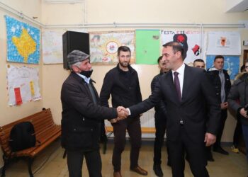 Daut Haradinaj në Deçan: Irzniqi në përkrahje të Forcës së Kosovës!