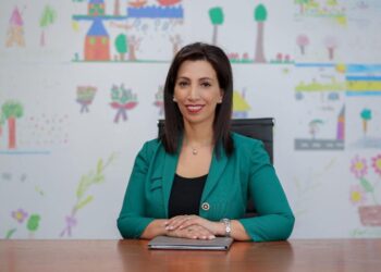 Ministrja e Arsimit në Shqipëri, infektohet me koronavirus