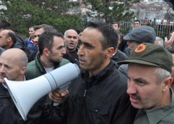 Qeriqi së bashku me 10 veteranë e invalid të tjerë dalin para Gjykatës