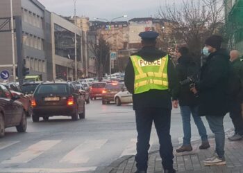 Arrestohet një polic në Prishtinë, në prezencë të tij u kanos me armë një grua