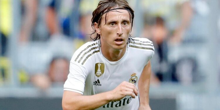 Lojtari më i mirë i Real Madridit sfidon moshën