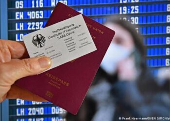 Suedia dhe Danimarka planifikojnë „pasaporta vaksinimi” kundër koronavirusit