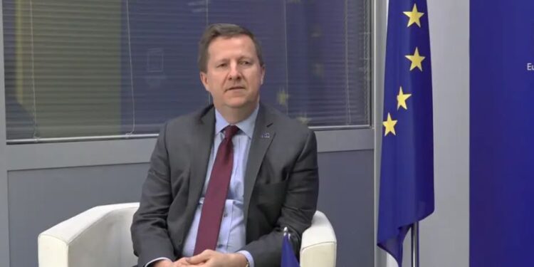 Shefi i Zyrës së BE-së: Pozitive që Kurti tash e radhit dialogun si prioritet të 4-të