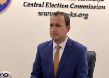 Fletëvotimet për zgjedhjet e 14 shkurtit arrijnë në Kosovë