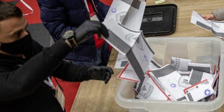 Mbi 3000 vota të diasporës janë refuzuar nga KQZ-ja