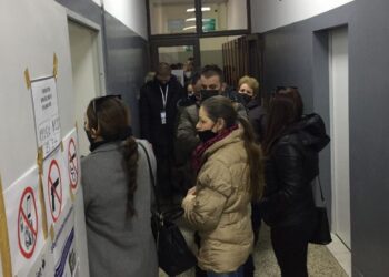 Arrijnë zarfat për votim me kusht në Fakultetin Filologjik, qytetarët mund të votojnë