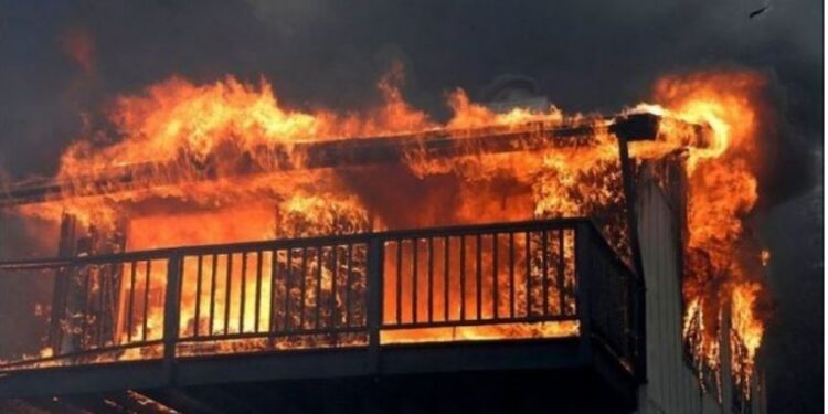 Zjarr në një shtëpi në Prishtinë, policia jep detaje