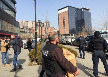 Në aksionin e policisë arrestohen 4 zyrtarë të Agjencisë për Zhvillimin e Bujqësisë