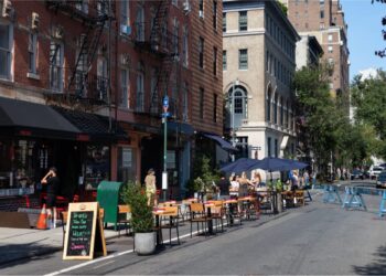 Disa shtete Amerikane lehtësojnë kufizimet edhe pse Joe Biden është kundër tyre