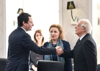 Borell uron Kurtin, ia kujton dialogun me Serbinë