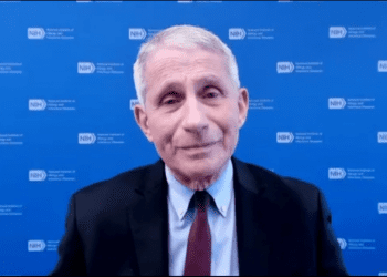 Imunologu Fauci: Është koha të fillojmë punën për një vaksinë universale të koronavirusit