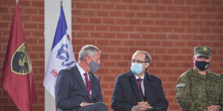 Hoti: Gjithmonë krenar me djemtë dhe vajzat e FSK-së!