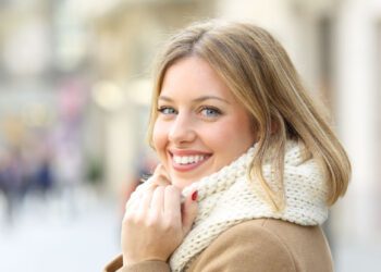 Kush qesh, shpenzon kalori dhe forcon imunitetin