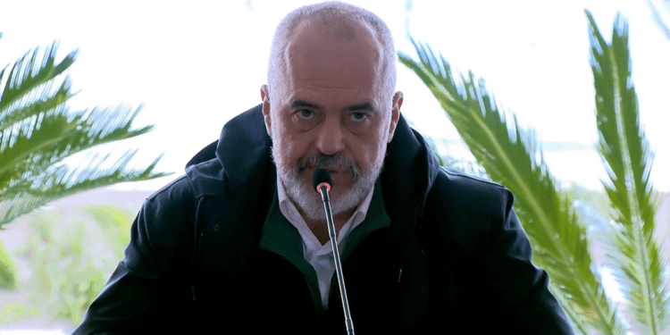 Rama: Është kukull në duart e Berishës dhe Metës