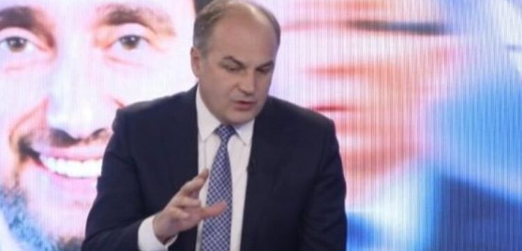 Zemaj: Mbi 33 mijë doza të vaksinave COVAX do të vijnë në Kosovë gjatë marsit