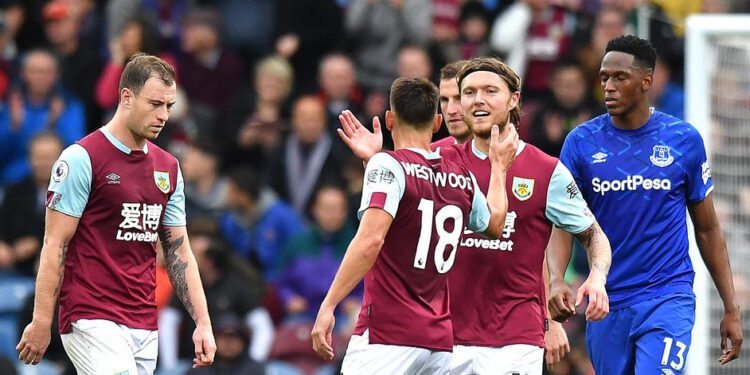 Everton-Burnley përballen sonte në stadiumin Goodison Park