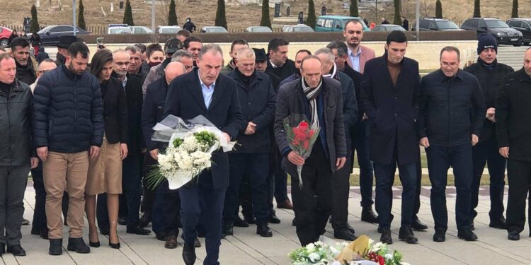 Fatmir Limaj: Një popull që nuk ka mirënjohje për të kaluarën e vet, ai rrezikon të ardhmen