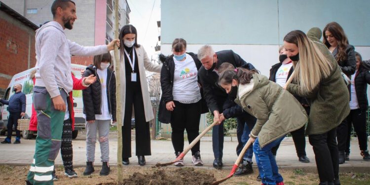 Komuna e Gjilanit shënon Ditën Ndërkombëtare të personave me Sindromin Down