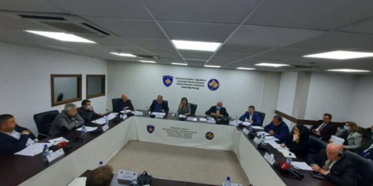 AAK kërkon që të bëhet rinumërimi i plotë i votave, kundërshtohet nga VV