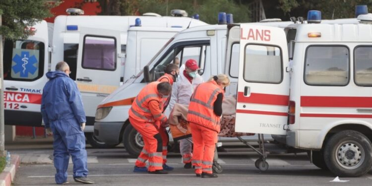 14 viktima dhe 590 të infektuar me koronavirus në Shqipëri