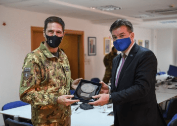 Lajçak takon komandantin e KFOR-it: Mundësi e mirë për të konfirmuar unitetin tonë