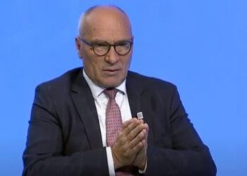 Nitaj kërkon nga Infrakos-i pezullimin e përzgjedhjes së kryeshefit të ri ekzekutiv