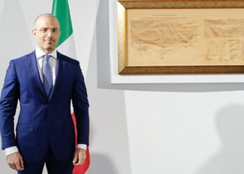 Ambasadori i Italisë në Kosovë uron përbërjen e re të Kuvendit