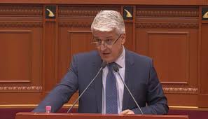 Pandeli Majko: Sovraniteti i Kosovës garantohet nga NATO dhe jo nga instagrami