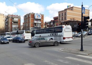 Filloi protesta e autobusëve në Prishtinë