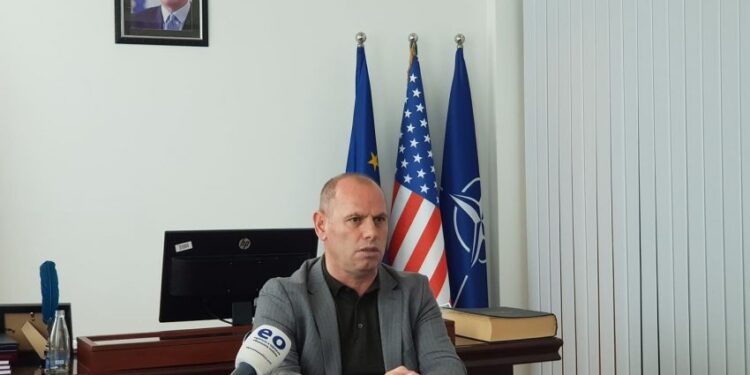 Lladrovci në 40 vjetorin e demostratave: Histori e ndritshme e rezistencës nacionale