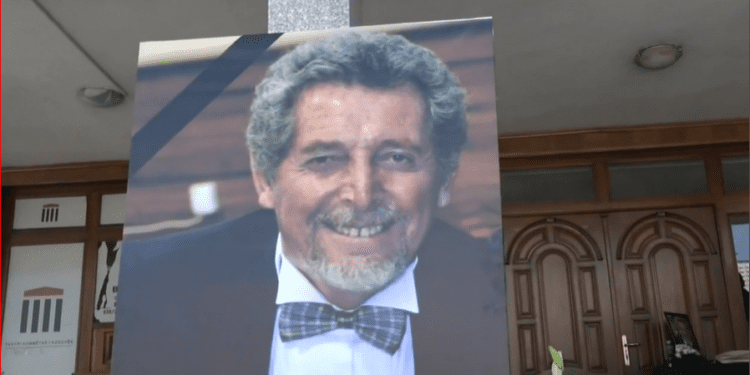 Edhe sot homazhe para Teatrit Kombëtar për Rasim Thaçin