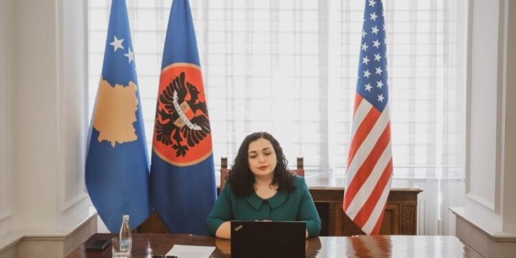 Vjosa Osmani dhe Matthew Palmer bisedojnë për krijimin e institucioneve