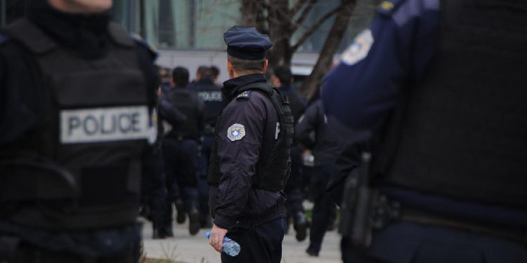 Aksion policor në Podujevë, denohen bizneset e hapura pas orës 22:00