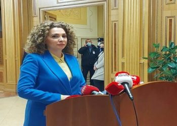 Reshitaj: Sikur mos të politizohej Eurovisioni, Gjon Muharremaj do të ishte fitues