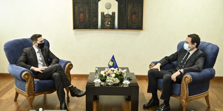 Kurti takim përfaqësuesit e Fondacionit të Shoqërisë së Hapur: U bisedua për gjendjen me pandeminë