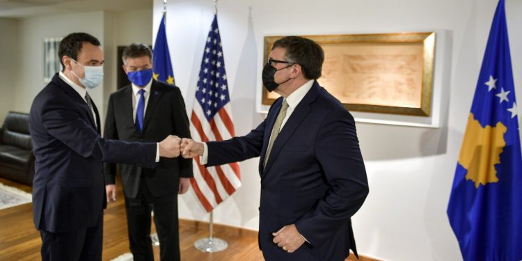 Kurti takim me Palmer: E vlerësoi të rëndësishëm takimin