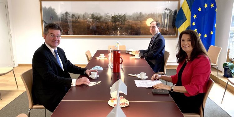 Ministrja e Jashtme e Suedisë: Dialogu Kosovë -Serbia rrugë për të 2 palët