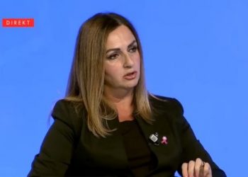 Nagavci sqaron se pse do të testohen mësimdhënësit