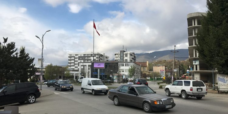 Në Deçan hasin në mbetje mortore, njoftohet njësiti i krimeve të luftës