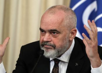 Edi Rama: ​S’kam mbështetur kurrë ndryshimin e kufijve Kosovë-Serbi
