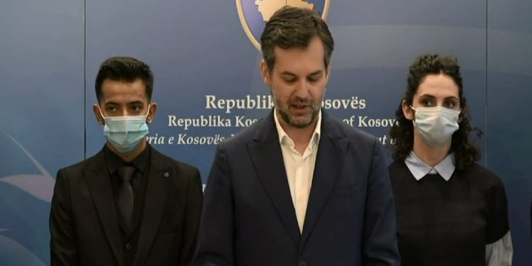 Çeku: Duhet ta bindim Europa Nostra që të rishikojë vendimin për Manastirin e Deçanit