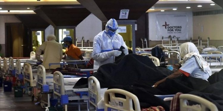 India në krizë, në 24 orët e fundit 3920 persona vdesin nga Covid -19