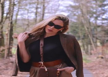 Ledina Çelo mesazh për Anxhela Persteri