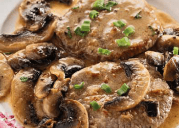 Mish viçi me pana dhe kërpudha