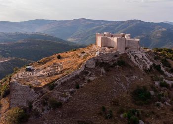 Zhduket e mitura në Novobërdë