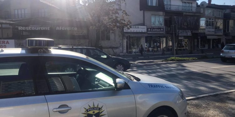 Arrestohet një zyrtar policor për marrje të ryshfetit