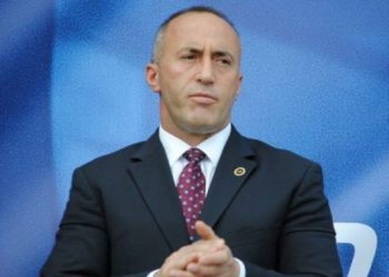 Haradinaj për betejen e Llapushnikut: Përuljem para 47 dëshmorëve të rënë në këtë betejë